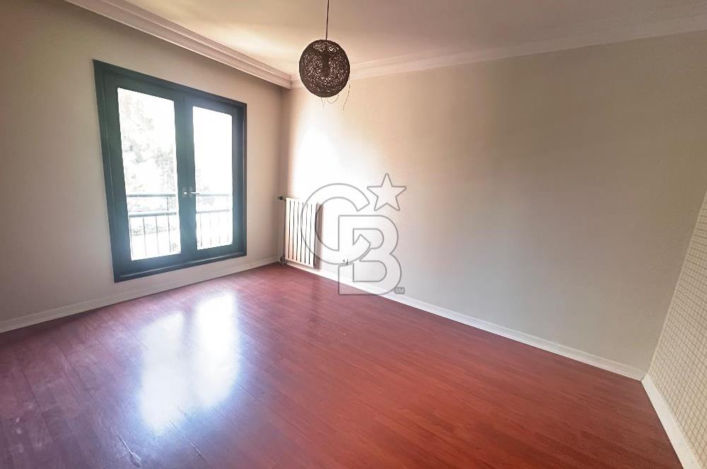 Bahçeşehir Süzer Bulvarı Gül Blok Satılık 4+1 Daire
