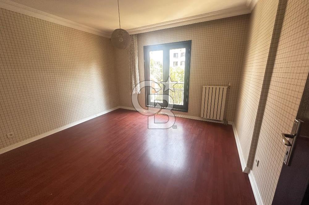 Bahçeşehir Süzer Bulvarı Gül Blok Satılık 4+1 Daire