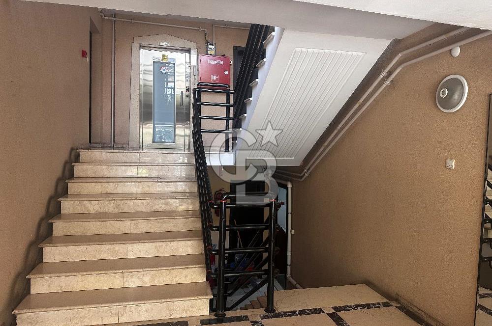 Bahçeşehir Süzer Bulvarı Gül Blok Satılık 4+1 Daire