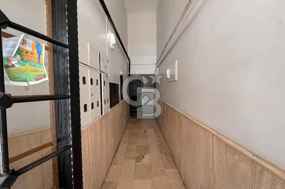 KARŞIYAKA ÇARŞIYA YÜRÜME MESAFESİNDE 3+1 SATILIK DAİRE