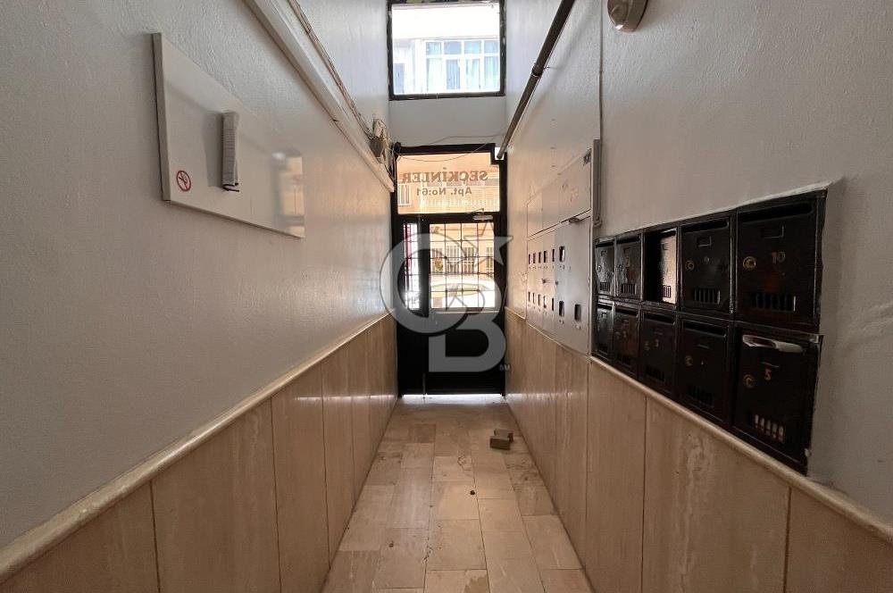 KARŞIYAKA ÇARŞIYA YÜRÜME MESAFESİNDE 3+1 SATILIK DAİRE