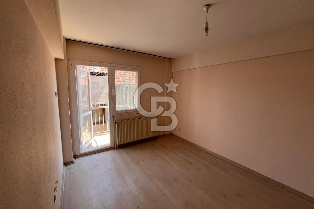 KARŞIYAKA ÇARŞIYA YÜRÜME MESAFESİNDE 3+1 SATILIK DAİRE