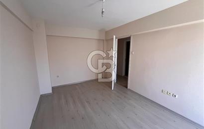 KARŞIYAKA ÇARŞIYA YÜRÜME MESAFESİNDE 3+1 SATILIK DAİRE