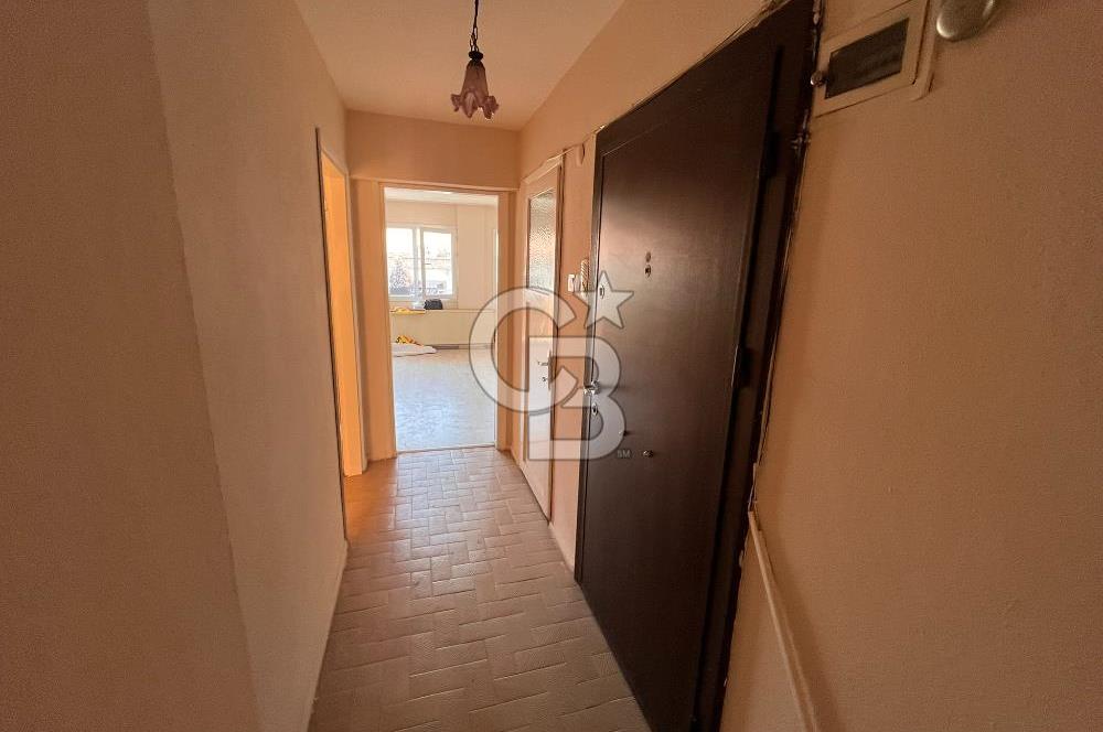 KARŞIYAKA ÇARŞIYA YÜRÜME MESAFESİNDE 3+1 SATILIK DAİRE