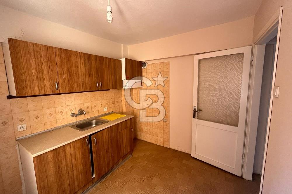 KARŞIYAKA ÇARŞIYA YÜRÜME MESAFESİNDE 3+1 SATILIK DAİRE