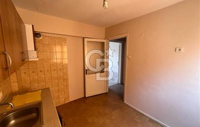 KARŞIYAKA ÇARŞIYA YÜRÜME MESAFESİNDE 3+1 SATILIK DAİRE
