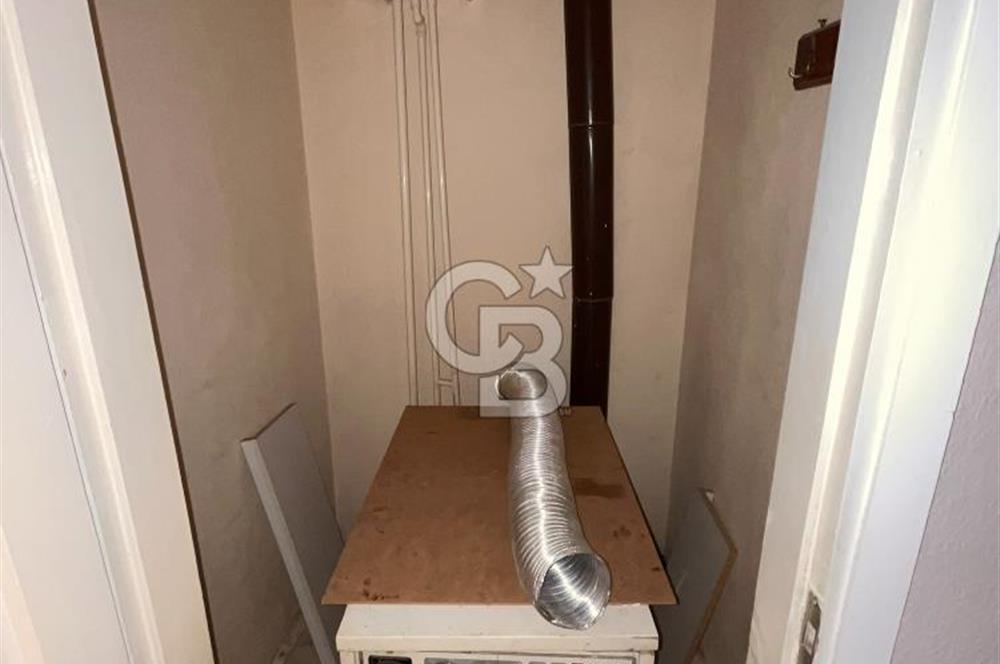 KARŞIYAKA ÇARŞIYA YÜRÜME MESAFESİNDE 3+1 SATILIK DAİRE