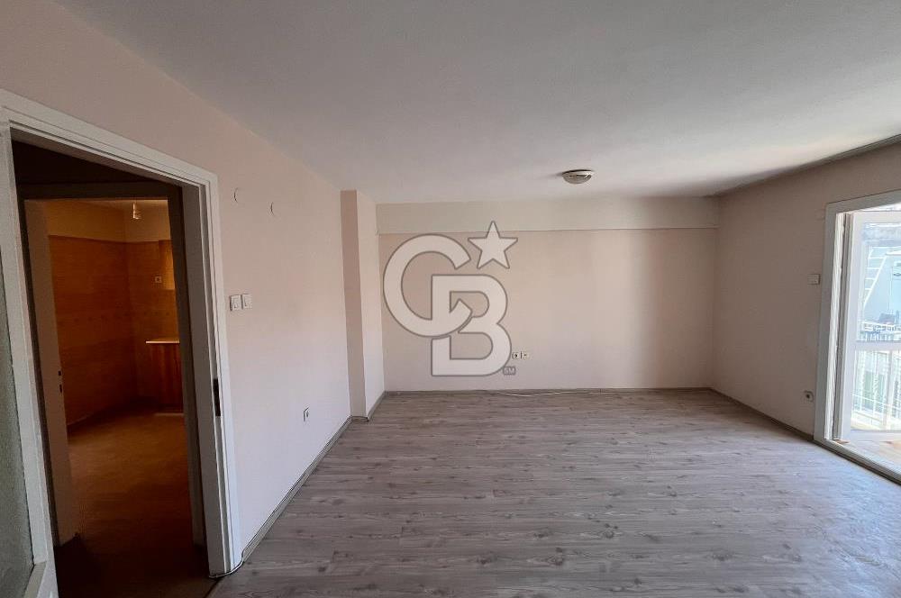 KARŞIYAKA ÇARŞIYA YÜRÜME MESAFESİNDE 3+1 SATILIK DAİRE