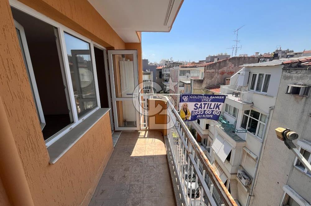 KARŞIYAKA ÇARŞIYA YÜRÜME MESAFESİNDE 3+1 SATILIK DAİRE