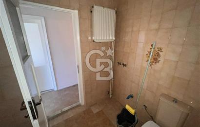 KARŞIYAKA ÇARŞIYA YÜRÜME MESAFESİNDE 3+1 SATILIK DAİRE