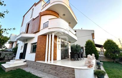 C.B ROUTE'DAN MERKEZE YAKIN ÖZEL MİMARİ 4+1 ULTRA LÜKS VİLLA!