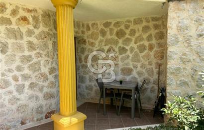 CB Giz'den Kalkan Kalamarda 1+1 ortak havuzlu site icinde daire