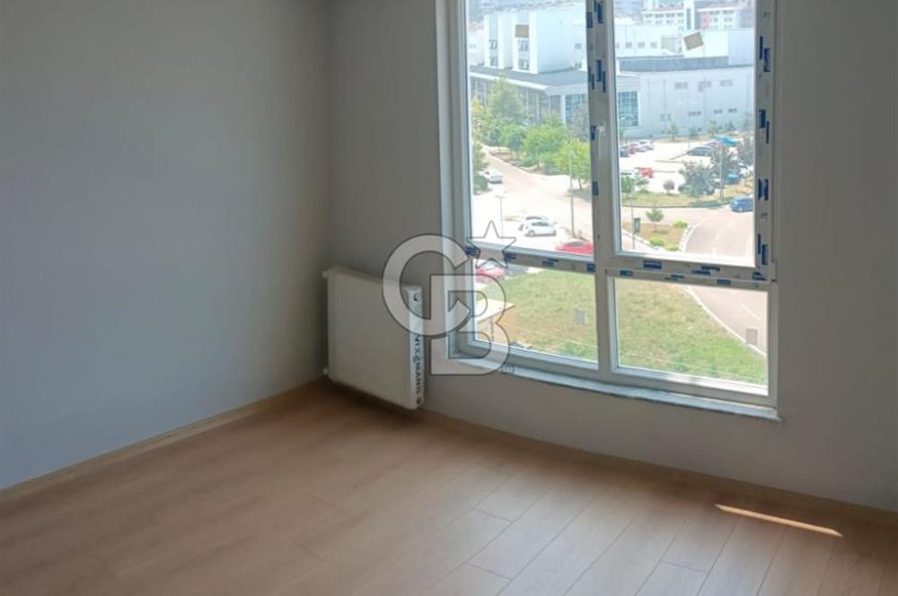 ÜNİVERSİTE YANINDA KİRALIK 1+1 DAİRE