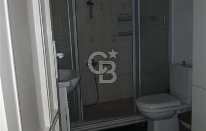 Nişantasi Hüsrev Gerede Cad. girişinde Kiralık Ofis katı.