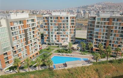 Karşıyaka Mavişehir Modda Eşyalı Kiralık 2+1 Daire