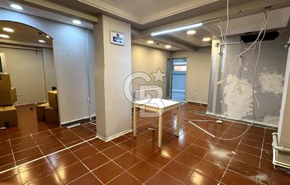 Şişli Mecidiyeköy'de Kiralık Dükkan + Ofis Katı