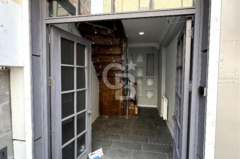 Şişli Mecidiyeköy'de Kiralık Dükkan + Ofis Katı