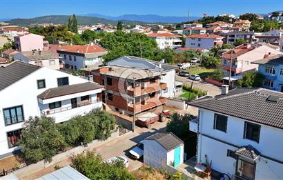BAYRAMİÇ'TE ARSA İÇERİSİNDE İSTER İKİ AYRI DAİRE İSTER TEK VİLLA