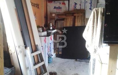 YENİCE NAMAZGAHTA İÇERİSİNDE EV BULUNAN ARSA
