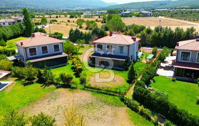 Muğla Menteşe Ortaköy Mahallesi'nde 1600 m² Bahçeli 3+1 Villa