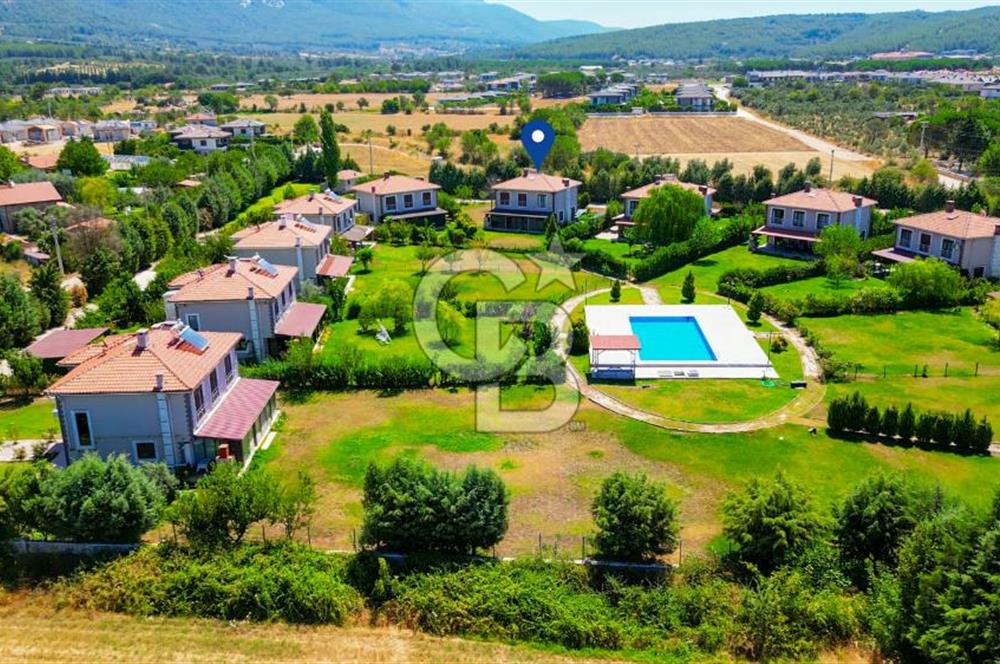 Muğla Menteşe Ortaköy Mahallesi'nde 1600 m² Bahçeli 3+1 Villa