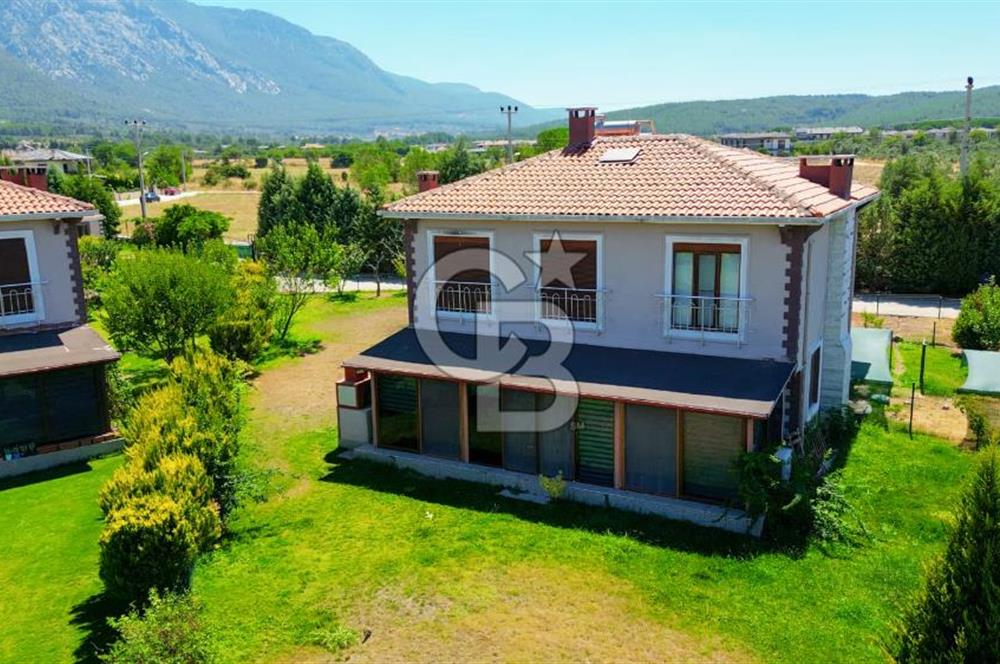 Muğla Menteşe Ortaköy Mahallesi'nde 1600 m² Bahçeli 3+1 Villa