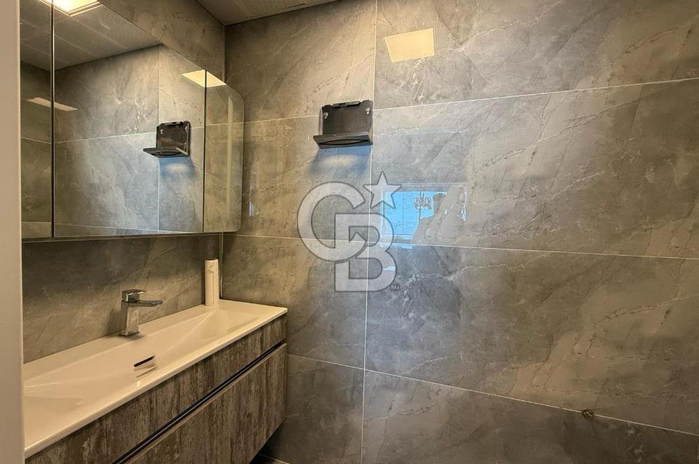 FOLKART TOWERS'DA SATILIK DENİZ MANZARALI 110 M2 OFİS