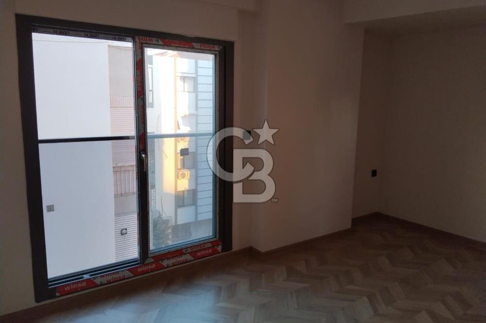 KARŞIYAKA BOSTANLI'DA SATILIK 3+1 SIFIR DAİRE