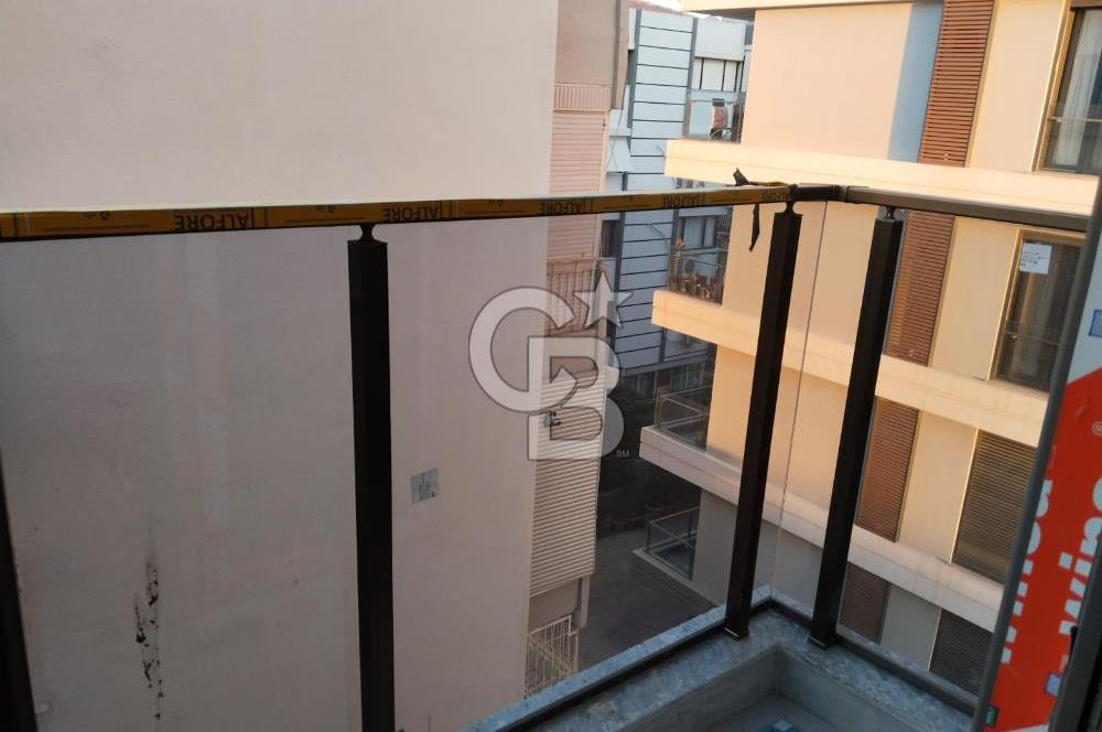 KARŞIYAKA BOSTANLI'DA SATILIK 3+1 SIFIR DAİRE