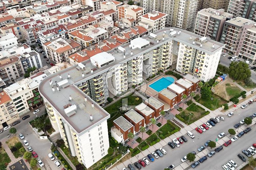 Karşıyaka Örnekköy Saklıbahçe Evleri Havuz Üstü Satılık 3+1