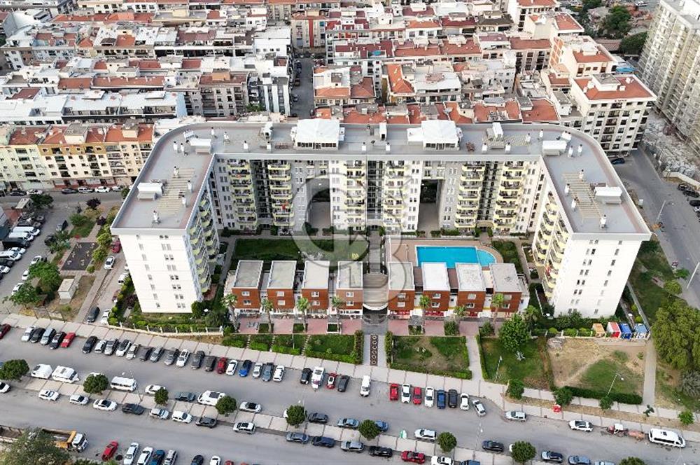 Karşıyaka Örnekköy Saklıbahçe Evleri Havuz Üstü Satılık 3+1