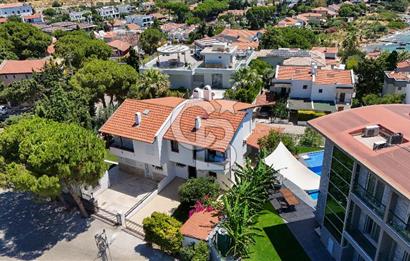 Çeşme Ardıç'ta Sahile Yakın 3+1 Dubleks Villa