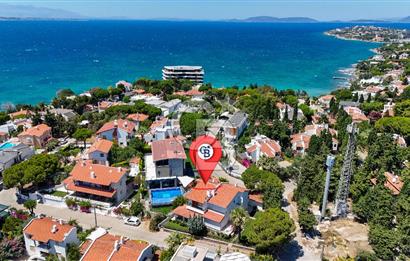 Çeşme Ardıç'ta Sahile Yakın 3+1 Dubleks Villa