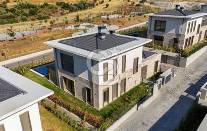 Folkart Country Urla da 4+1 Müstakil Havuzlu Dubleks Villa