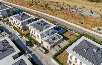 Folkart Country Urla da 4+1 Müstakil Havuzlu Dubleks Villa