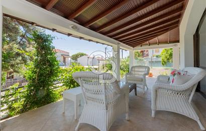 Çeşme Ardıç'ta Sahile Yakın 3+1 Dubleks Villa