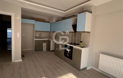 İzmir Karşıyaka Donanmacı Mah. Kiralık 2+1 Sıfır Daire CB-PH