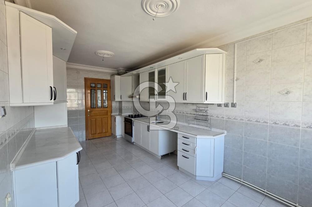 COLDWELL BANKER'DAN ŞEHİR MERKEZİNDE 3+1 GENİŞ KİRALIK DAİRE