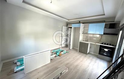 İzmir Karşıyaka Donanmacı Mah. Kiralık 2+1 Sıfır Daire CB-PH