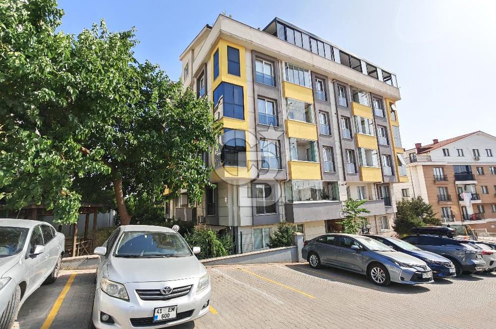 Bağlarbaşı DOĞA EVLERİ Sitesi SATILIK BAHÇELİ 3+1 Dublex Daire
