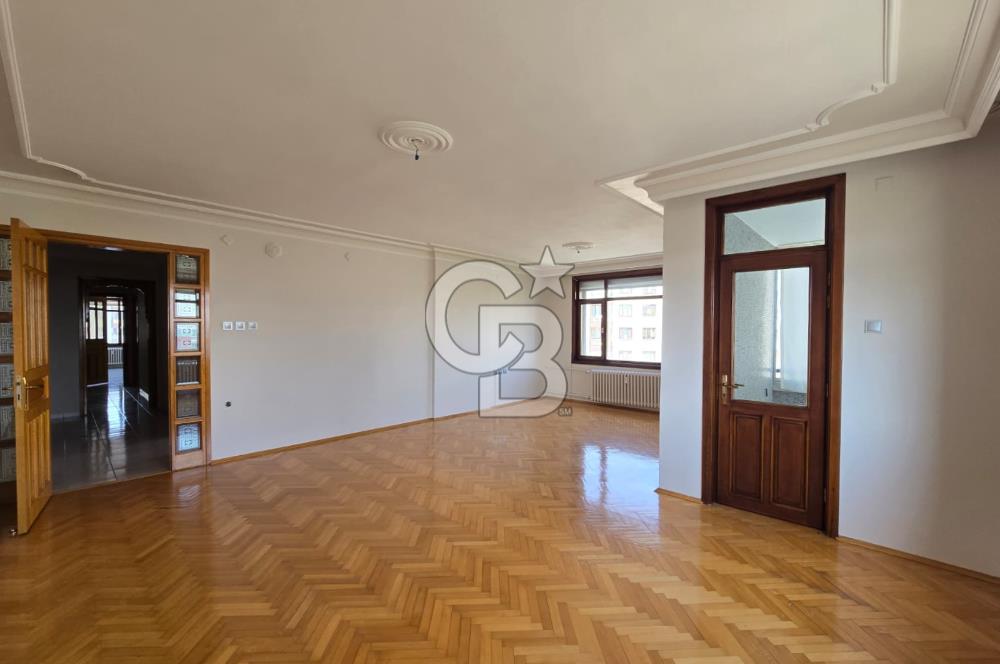 COLDWELL BANKER'DAN ŞEHİR MERKEZİNDE 3+1 GENİŞ KİRALIK DAİRE