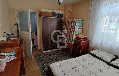 Darıca İstasyon Cd. Kültür Mrk. yakın SATILIK 3 Katlı Bahçeli EV