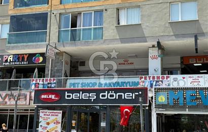 CUMHURİYET'TE E-5 YANI ANA CADDE ÜZERİ YATIRIMLIK SATILIK DÜKKAN