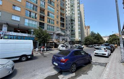 CUMHURİYET'TE E-5 YANI ANA CADDE ÜZERİ YATIRIMLIK SATILIK DÜKKAN