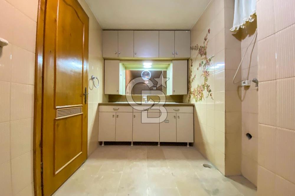 ERENKÖY,MİNİBÜS CAD. ÜZERİNDE, ÇOK GENİŞ , 150 m2, 2+1