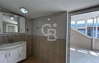 CANİKTE DENİZ MANZARALI İYİ KONUMDA KİRALIK DAİRE 