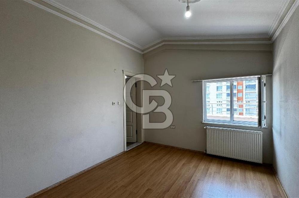 CANİKTE DENİZ MANZARALI İYİ KONUMDA KİRALIK DAİRE 
