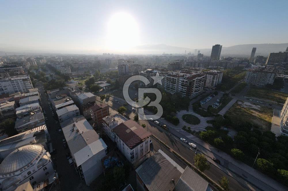 Bayraklı Mansuroğlu Kavuklar Martı Apt Satılık 4+1 Daire