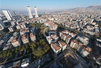Bayraklı Mansuroğlu Kavuklar Martı Apt Satılık 4+1 Daire