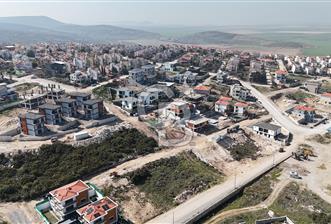 MENEMEN SEYREK VİLLAKENT İMARLI 600 MTKARE SATILIK ARSA